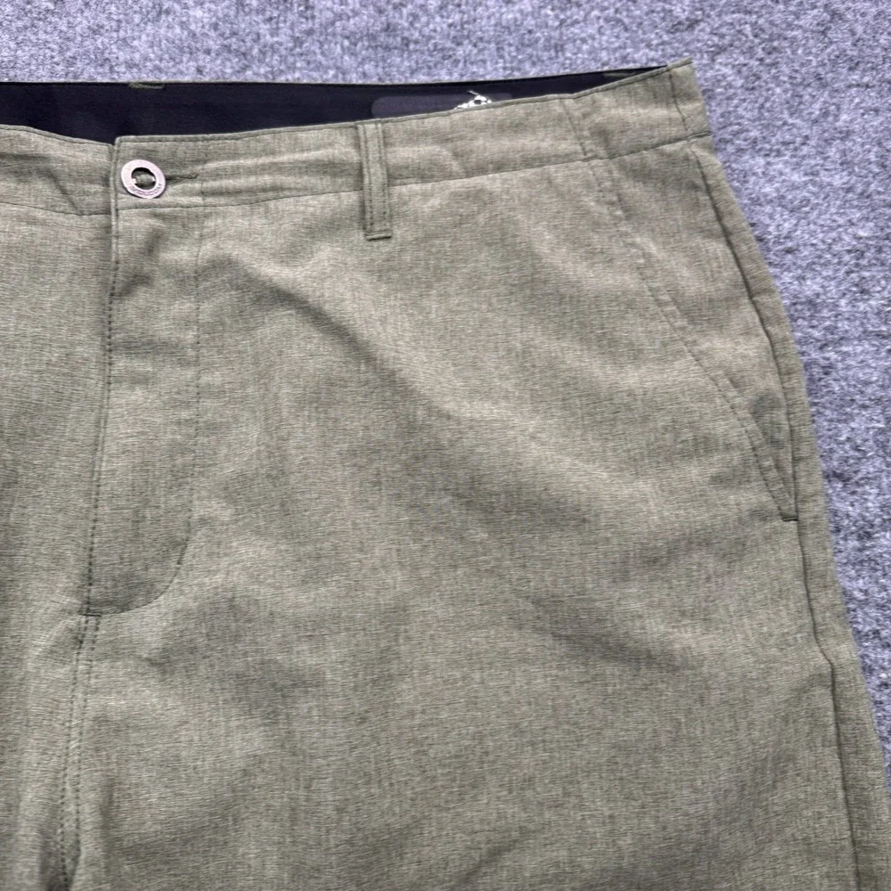 Volcom Surf & Turf Hybrid Shorts Mens 42 Green 10in Stretch Water Casual
